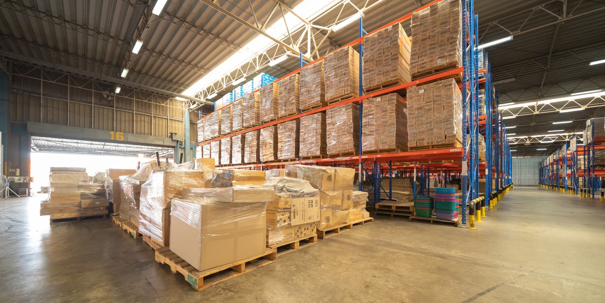 Almacenaje y
distribución